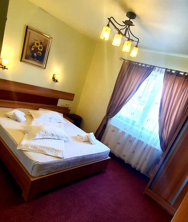 Motel Cool Bărcăneşti Dış mekan fotoğraf